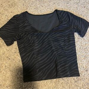 Lululemon align t-shirt size 4, zebra print.